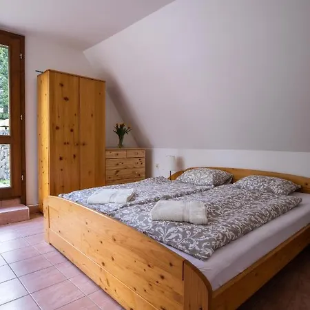 Pod Metodkou Tatil Evi Vecov